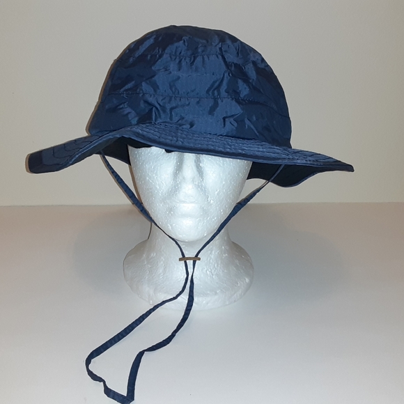 Columbia Omni Tech Waterproof Bucket hat (size XL) - Picture 2 of 12
